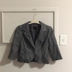 Cute grey blazer!